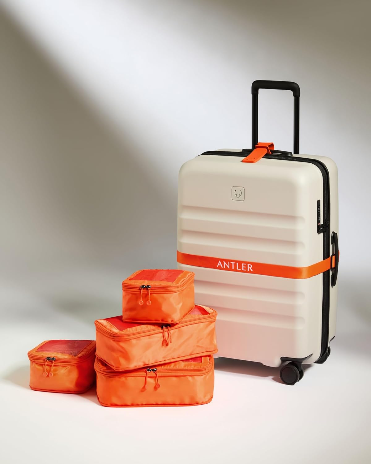 ANTLER - Compression Packing Cubes, Set of 4 Essential Packing Cubes for Suitcases and Backpacks - Holiday, Travel & Accessories Organiser, Easy Clothes and Shoe Storage - Coral image number 2