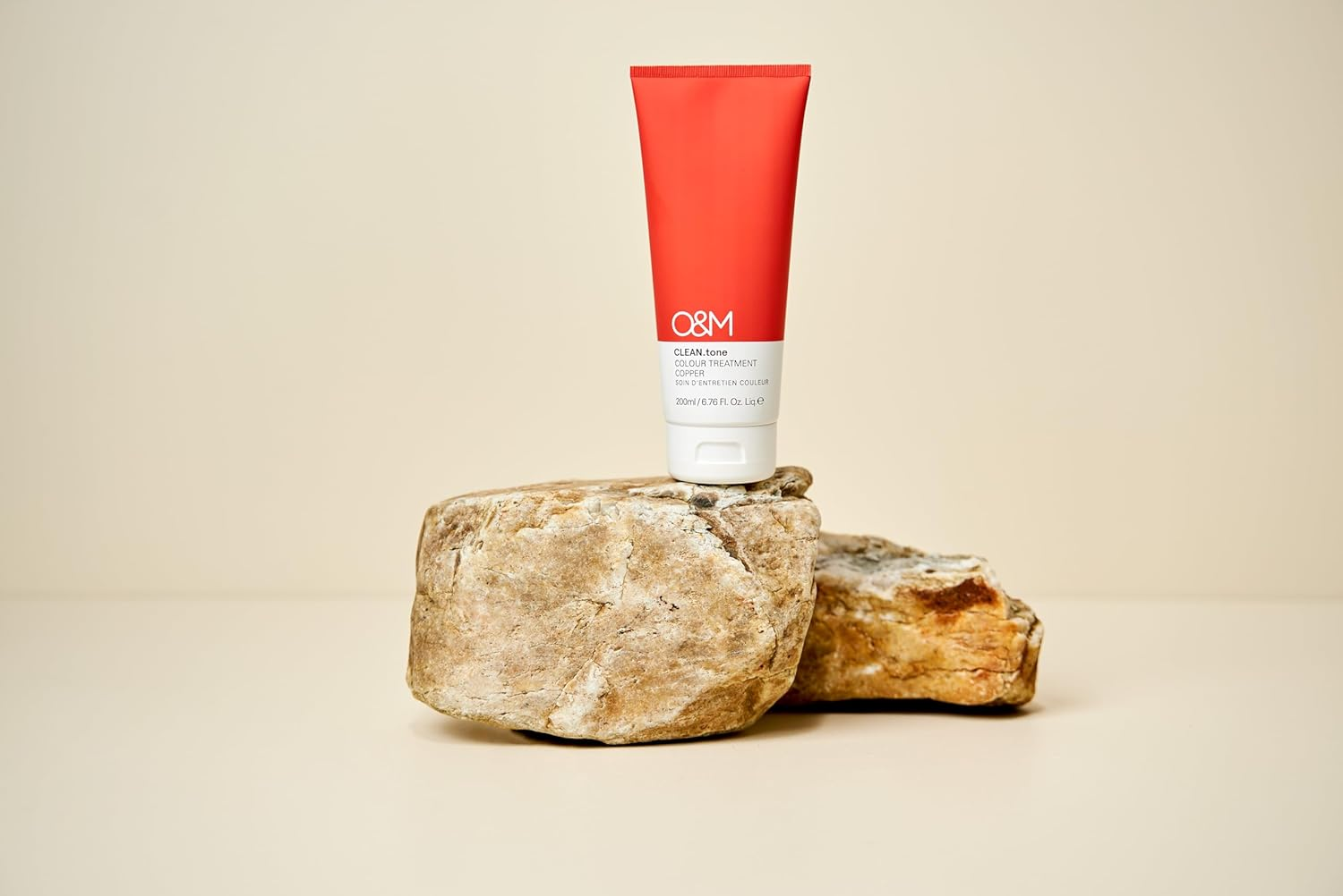 O&M Clean.Tone Copper Colour Treatment 200Ml image number 3