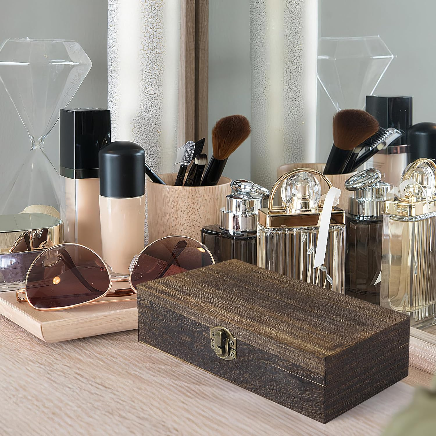 TEHAUX Rectangular Vintage Wooden Jewelry Box for Storage Decorative Keepsake Organizer for Rings Bracelets and Small Treasures 8.06 X 4.13 X 2.55 Inch image number 6