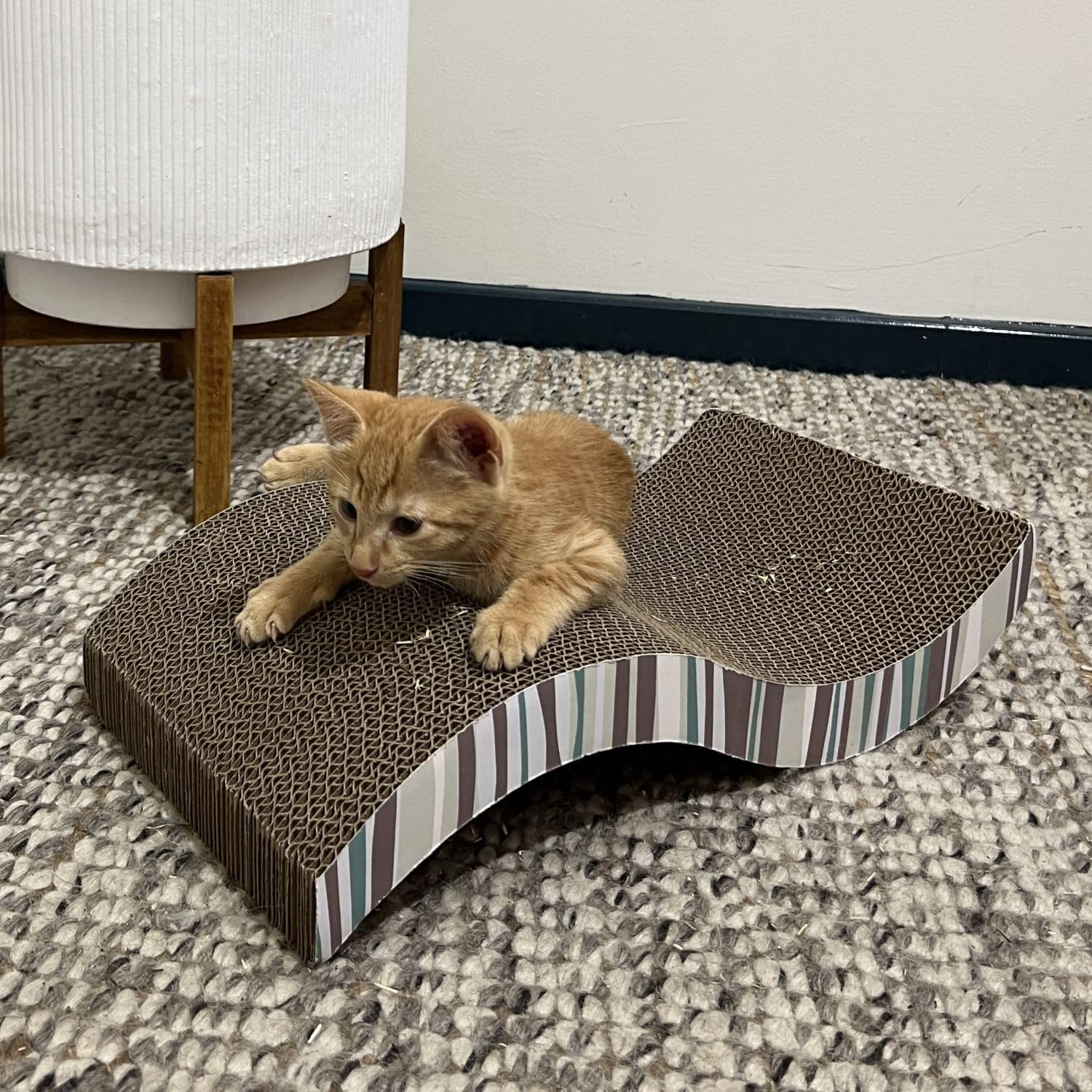 Cattitude Cat Scratch Board Wave, Beige, 10.2Cm Height - Cat Scratcher, Cardboard Scratching image number 2