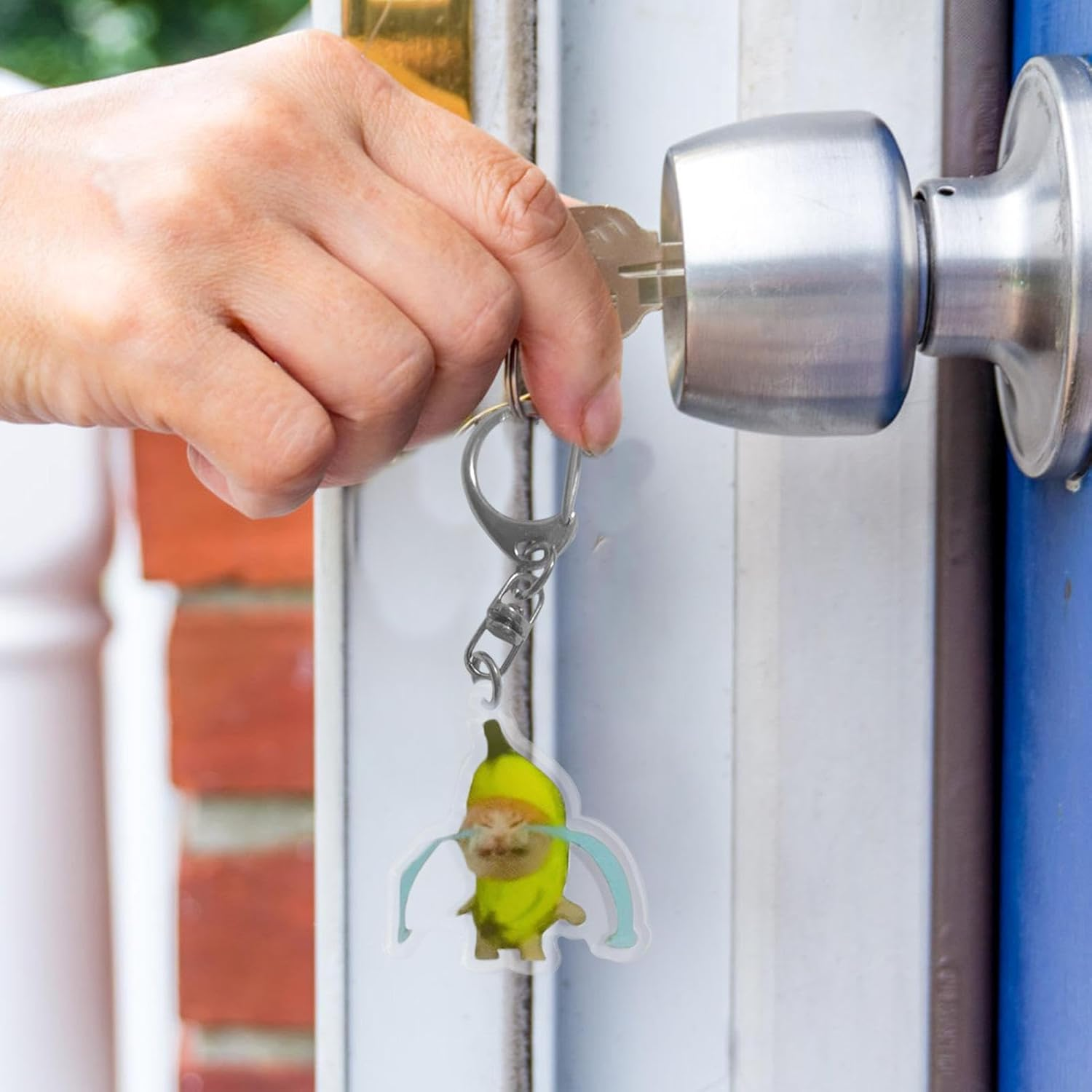 Banana Cat Key Chain | Cute Crying Sounds Making Banana Cat Key Hooks,Funny 2D Acrylic Mobile Phone Chain with Lanyard for Purse Wallet, School Bag Decoration