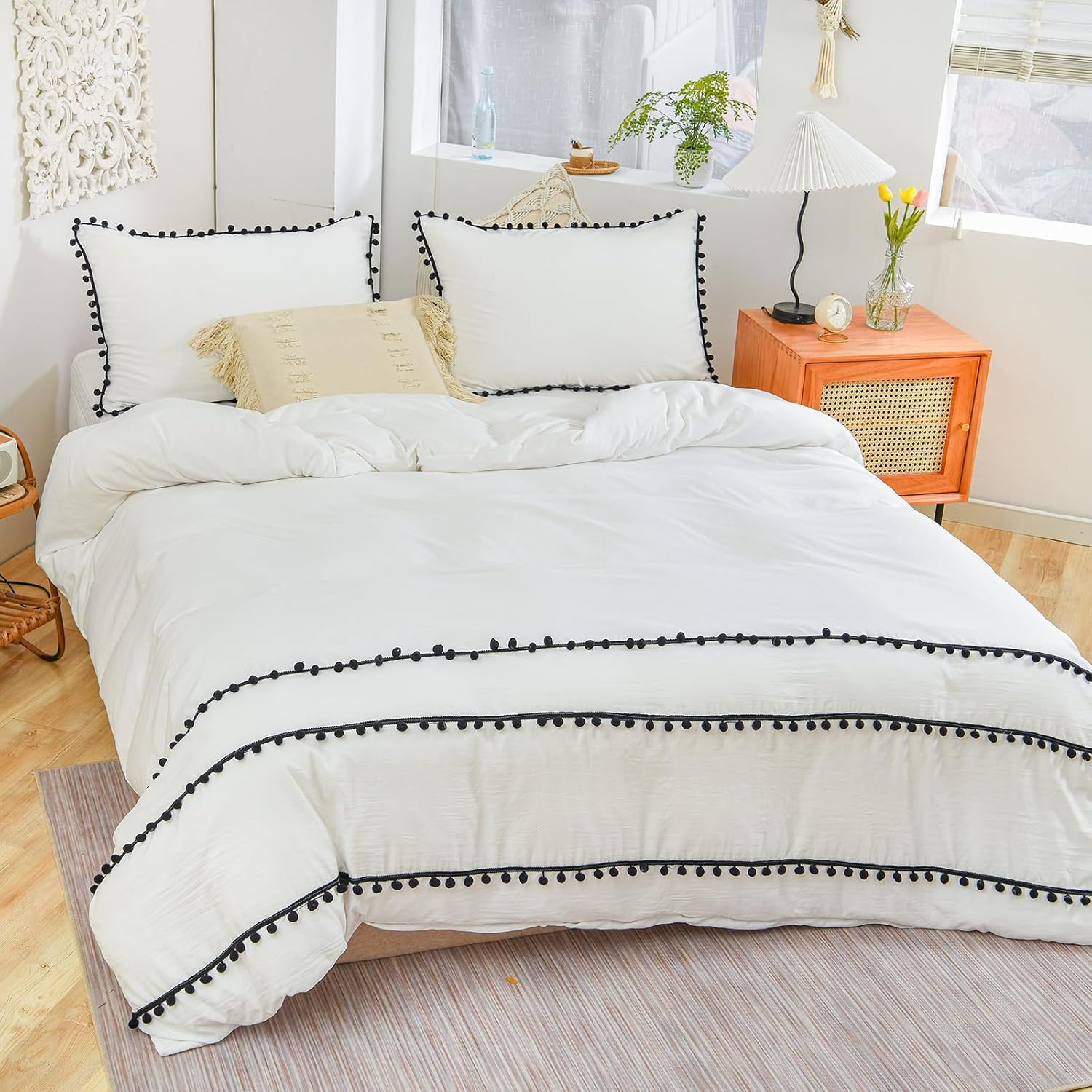 Herside White Duvet Cover Set Super King 260X220Cm Boho Bedding All Black Pom Poms Fringed Design Soft Microfibre Shabby Chic Bedding Sets with 2 Pillowcases (White Black,Super King)