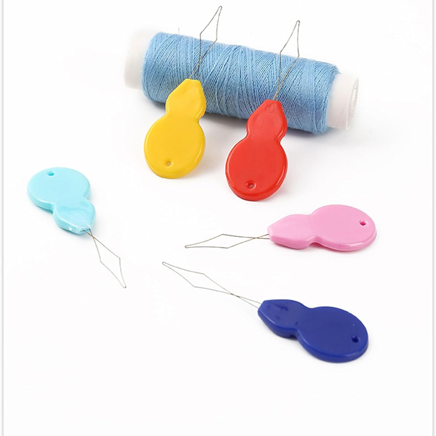 BGENHPON 10 Pcs Brass Wire Gourd Shaped Needle Threaders for Hand Sewing and Sewing Machines Easy to Insert Cross Stitch Mending Clothing Random Colors image number 5