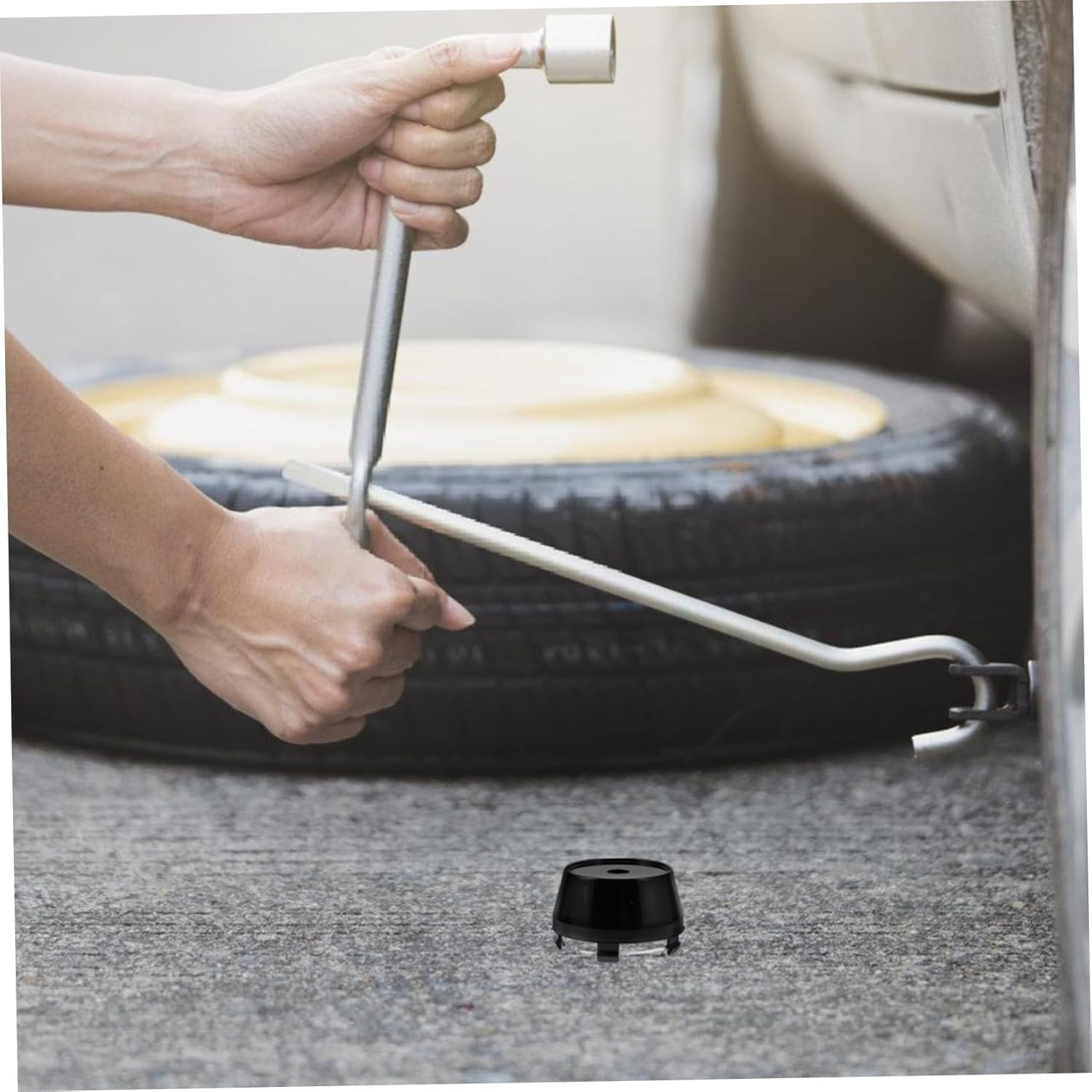 LOORGVEL 2Pcs Wheel Hub Center Caps Easy Installation Weather Resistant Covers Fit for Cars Stylish Automotive Accessory for Enhanced Vehicle Appearance