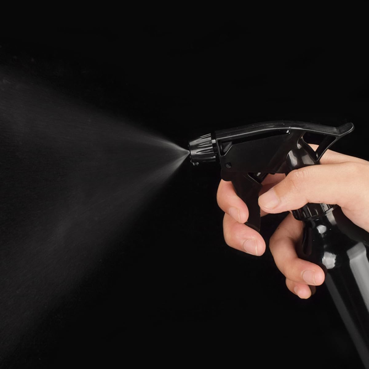 TEHAUX 5Pcs 250Ml Aluminum Alloy Spray Bottles Black, Multifunctional Empty Mist Sprayers for Hair, Plants, Cleaning and Travel Use image number 1