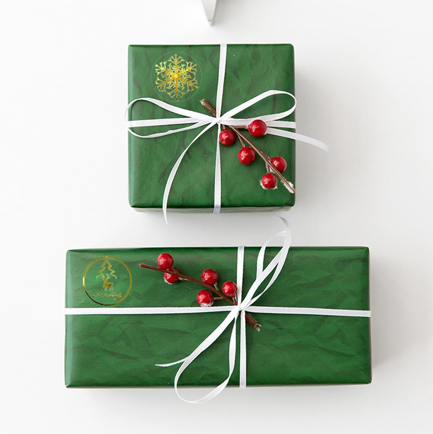 Christmas Seal Stickers, 500 Pcs Adhesive Transparent Shiny Waterproof round Christmas Labels Removable Decorative Envelope Seals Stickers for Christmas Decoration, Store, Gift Wrapping, Cards image number 2