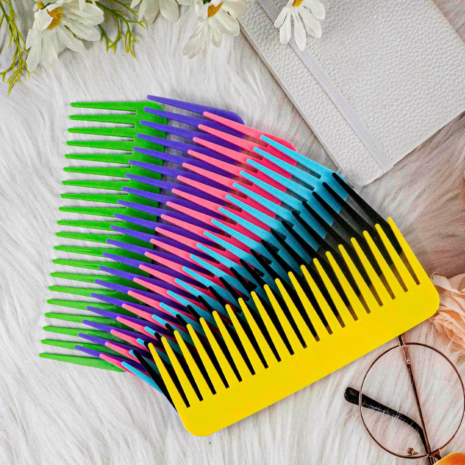 12 Pcs Wide Tooth Combs Large Tooth Combs for Wet Hair, Curly Hair, Thick Hair and Long Hair No Handle Styling Shampoo Comb for Women Men (6 Colors) image number 4