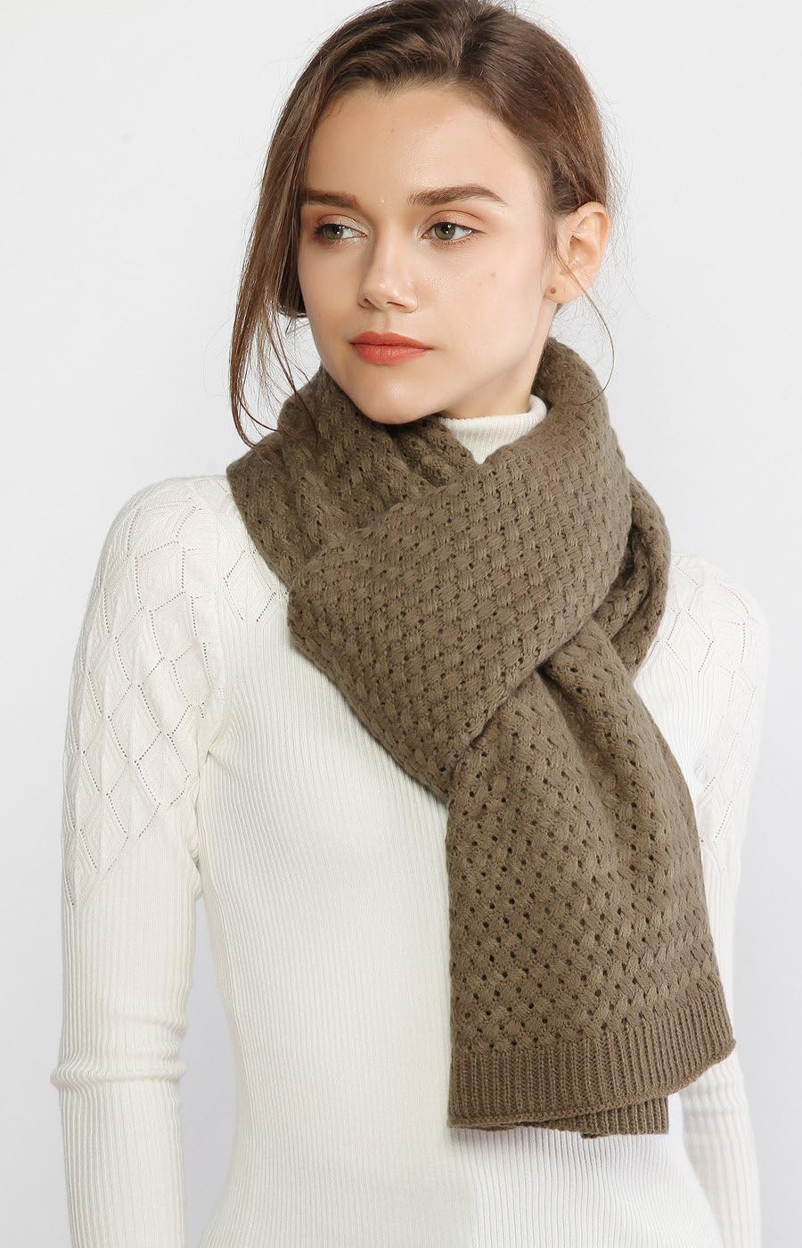 RIIQIICHY Womens Winter Scarfs Cold Weather Chunky Knit Scarf Warm Thick Scarf Long Large Oversized Scarves image number 4