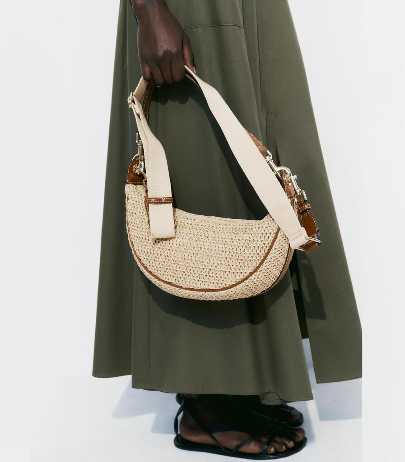 Straw Crossbody Bags for Women Beach Woven Hobo Handbag Summer Chic Crescent Shoulder Purses with Adjustable Strap 2025 image number 3