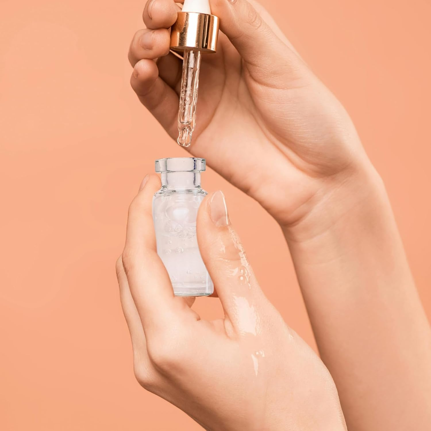 MUCKLILY 12 Pcs Clear Glass Vials Glass Headspace Vials with Plastic-Aluminum Flip Caps and Rubber Stoppers Flat Bottom Lab Vials 3Ml image number 2