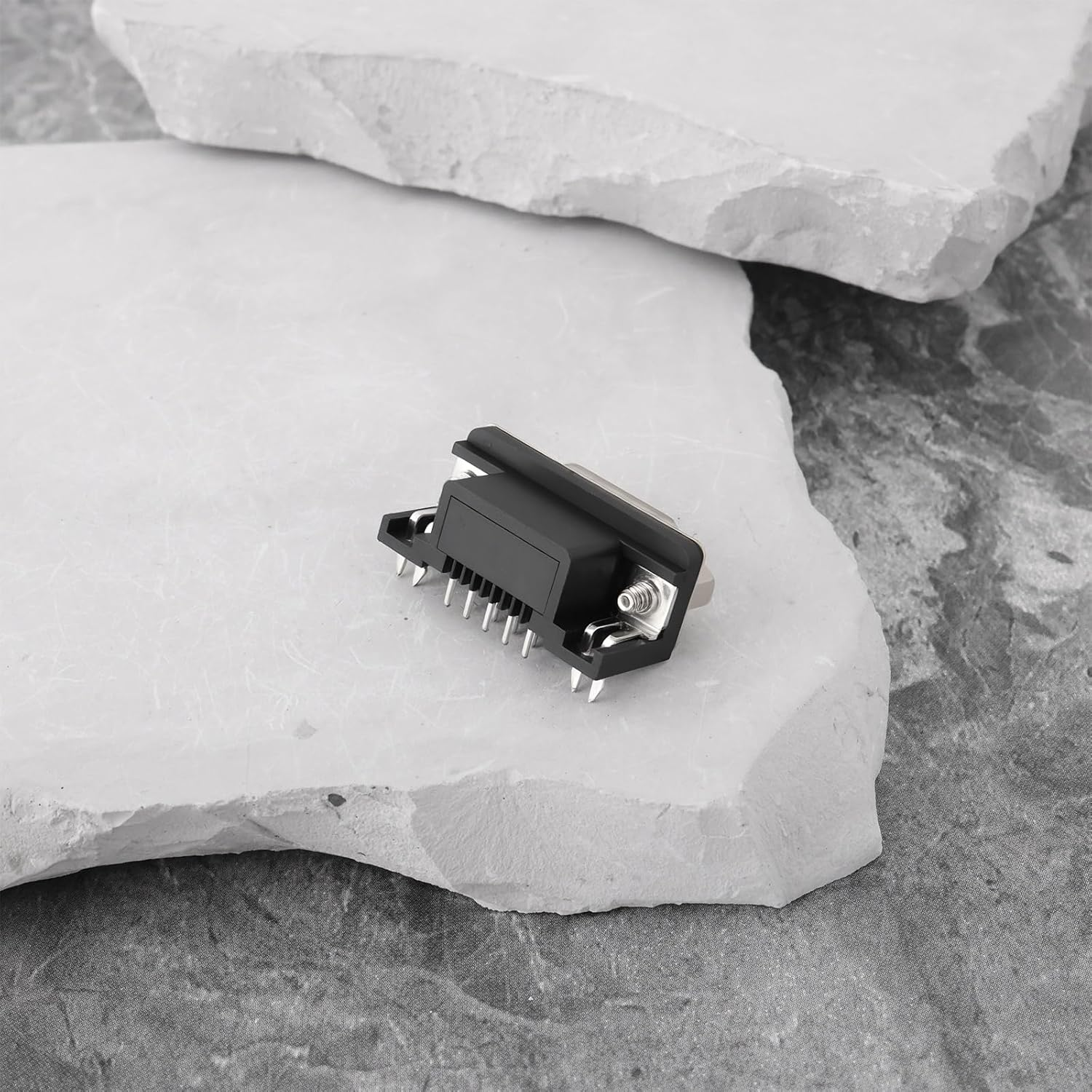 SG Store 4Pcs 9-Pin D-Sub Socket Compatible with Commodore Amiga 500 1200 4000 Motherboard image number 3