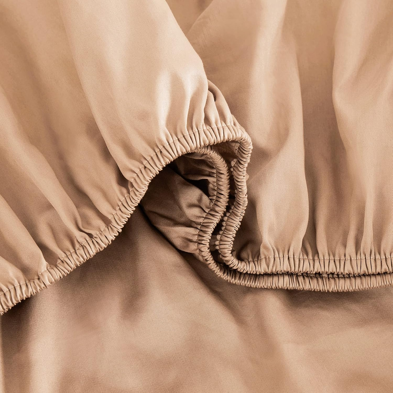 Eikei Solid Color Sheet Set Luxury Bedding Set 400 Thread Count Egyptian Cotton Long Staple Sateen Weave Breathable Silky Soft Pima Premium (Biscotti Beige, King) image number 4