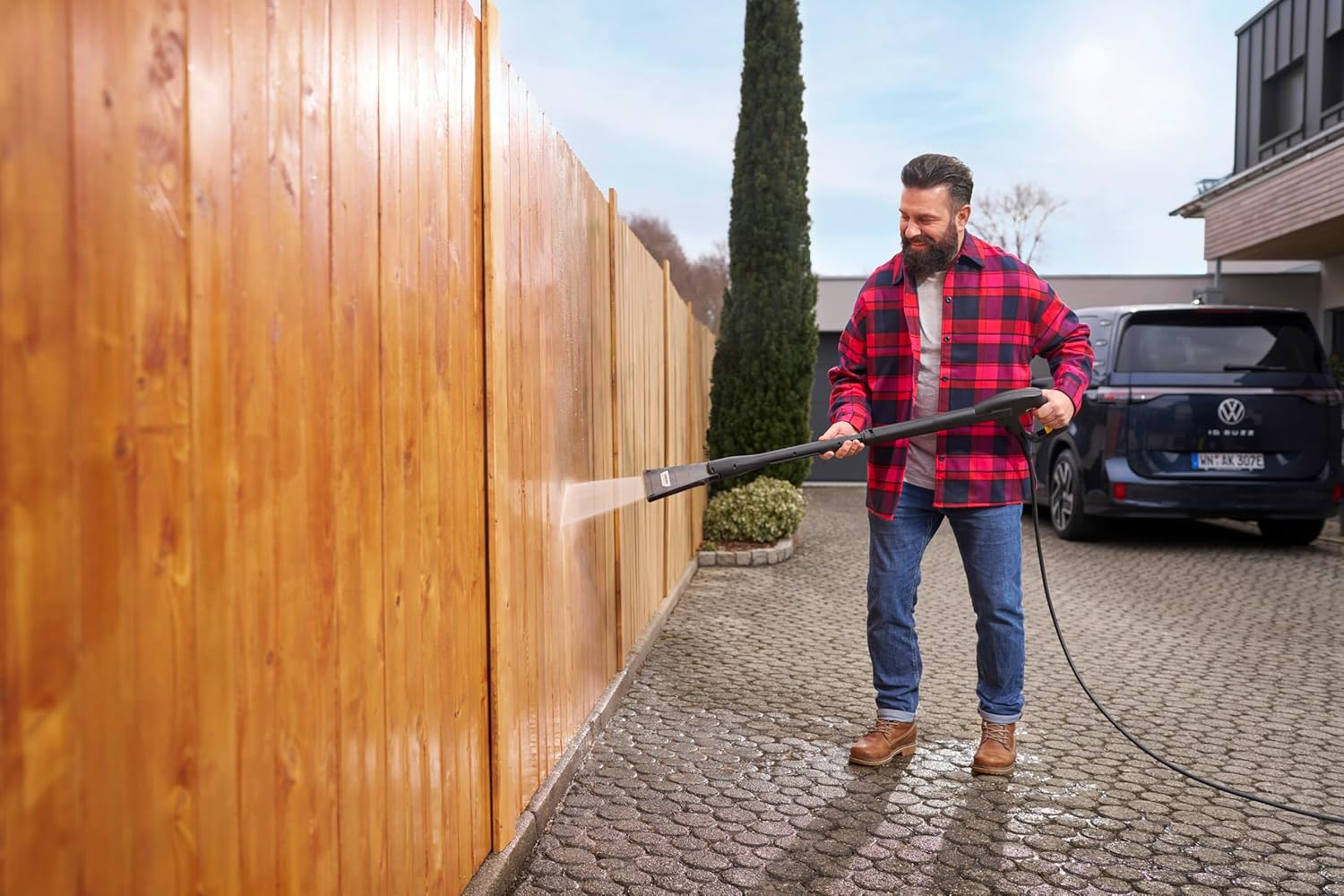 K&auml;rcher Eco!Booster 145, Compatible with K5 Pressure Washers, Improves Performance by 50%, up to 25% Less Noise, 50% Higher Energy/Water Efficiency image number 3