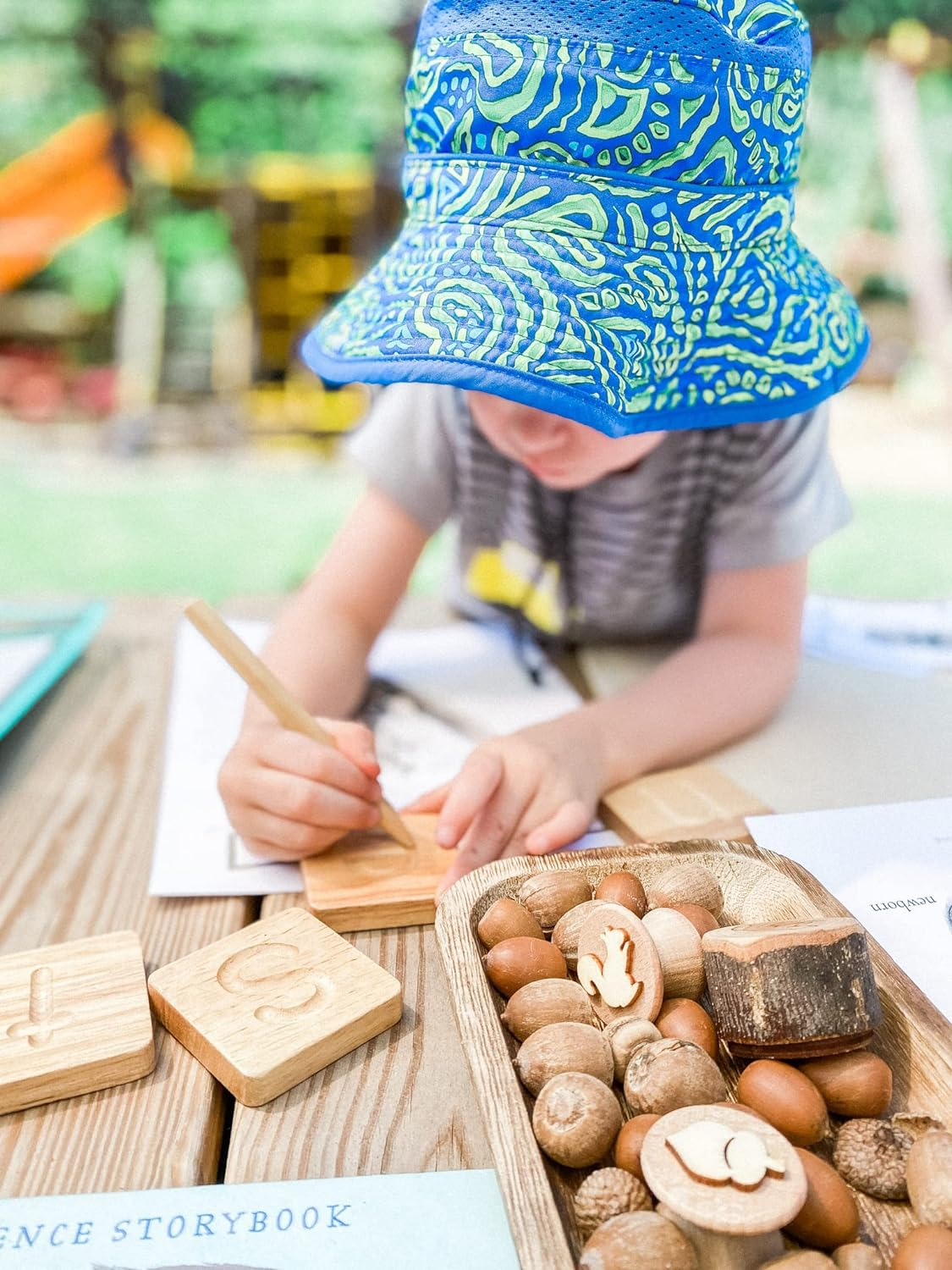 Preschool Learning Letter Tracing | Montessori Wooden Alphabet Tracing | ABC Flash Cards | Double Sided Uppercase and Lowercase | Includes Storage Box and Stylus Pen | Set of 26 Pieces image number 4