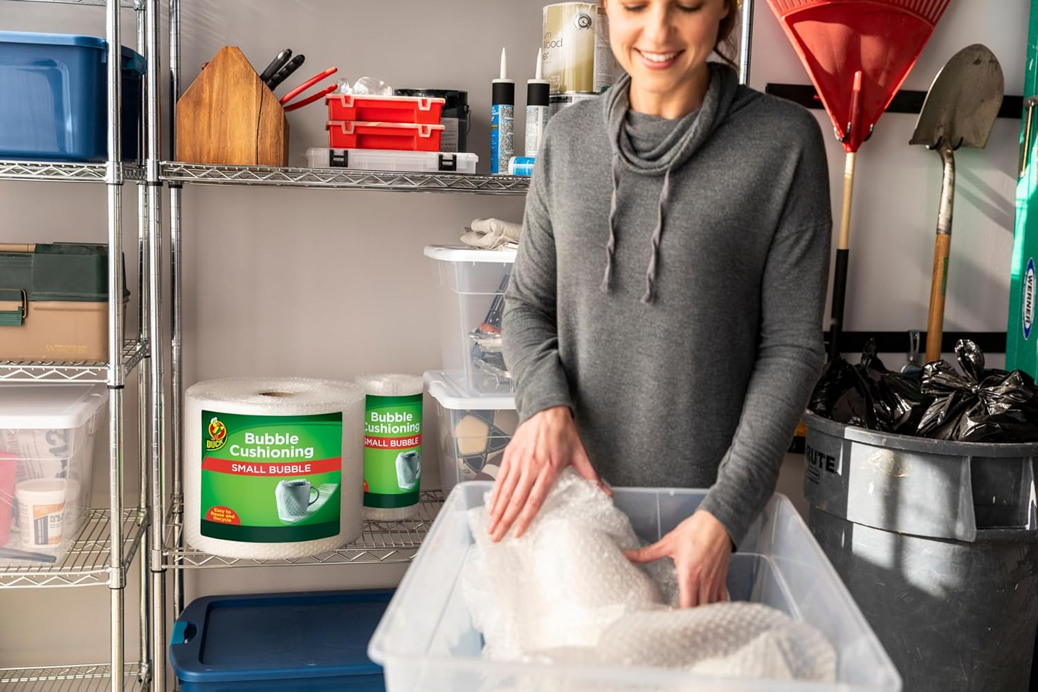 Duck Brand Bubble Wrap Roll, Original Bubble Cushioning, 12" X 175', Perforated Every 12" (286891) image number 2