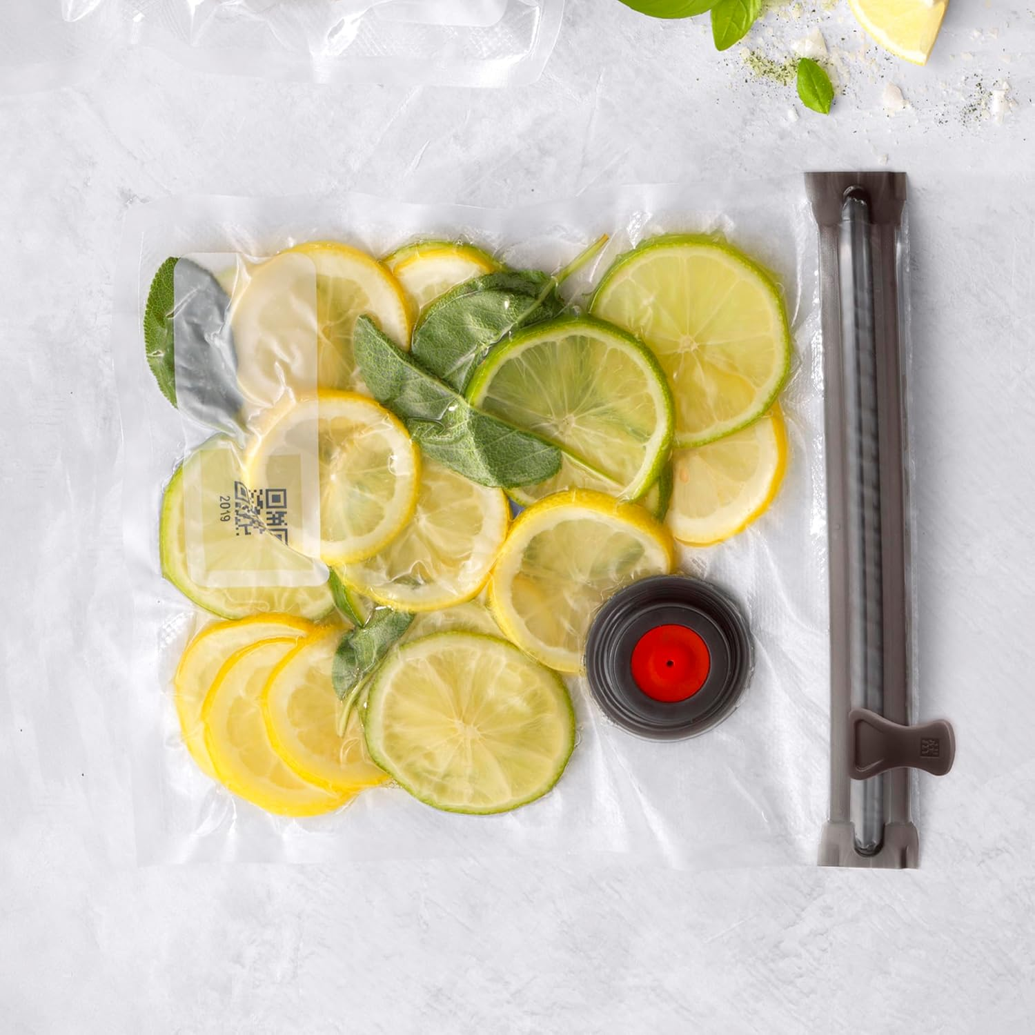 ZWILLING Fresh & save 4-Pc Vacuum Sealer Small Bag Starter Set image number 4