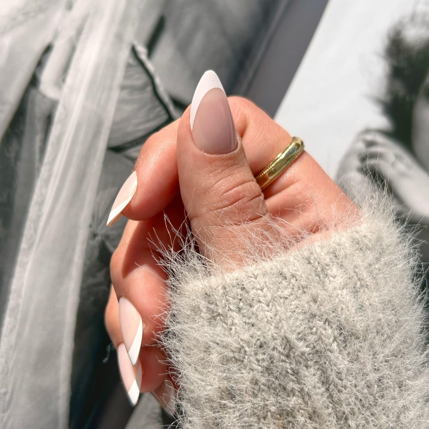 FRENCH ALMOND PRESS on NAILS KIT - PREMIUM 30 NAIL SET FAKE NAILS ACRYLIC NAILS FRENCH PRESS on NAIL image number 5