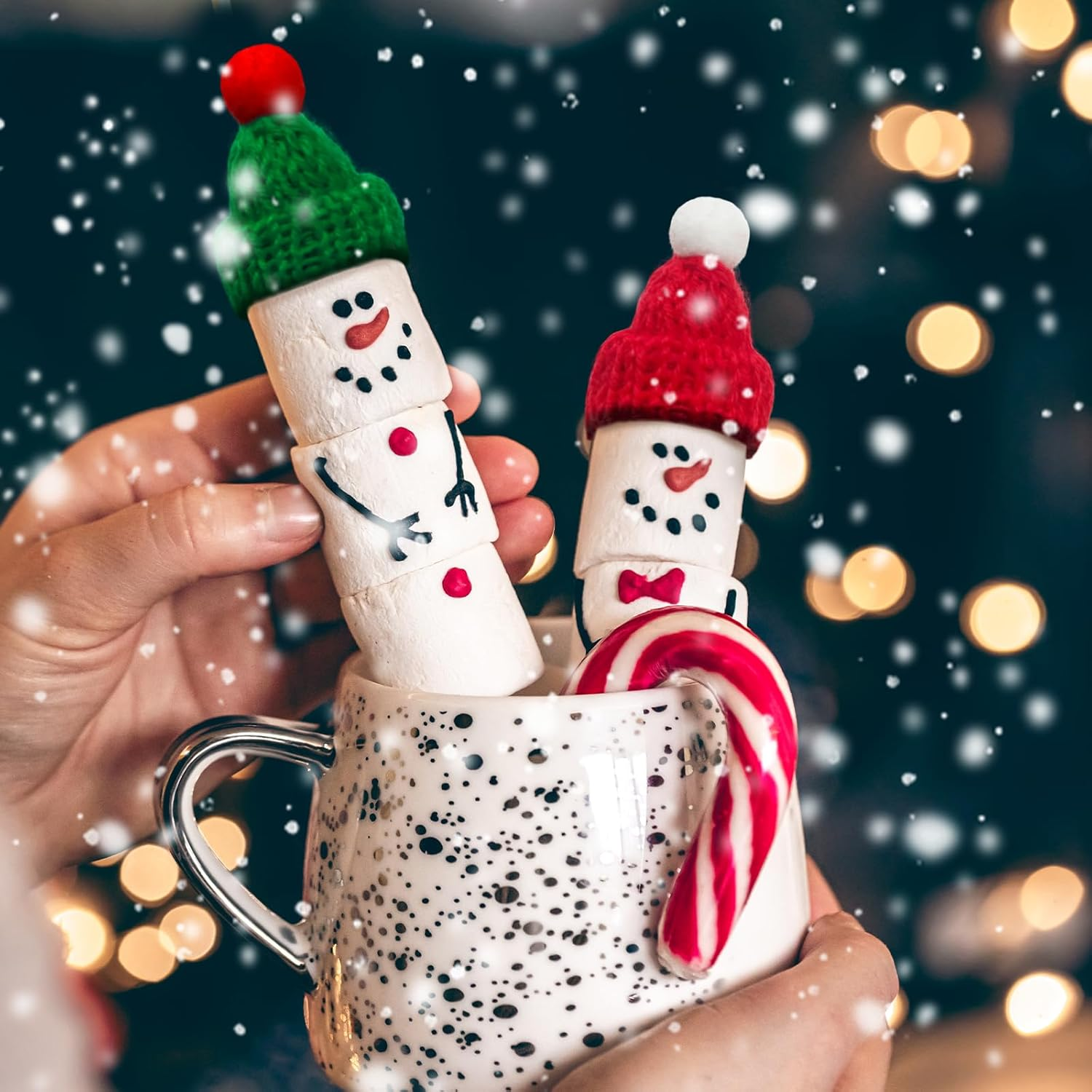 NILLOS Small Santa Hats, 30 PCS Mini Knit Doll Hats for Crafts, Party Decorations (3 Colors) image number 5