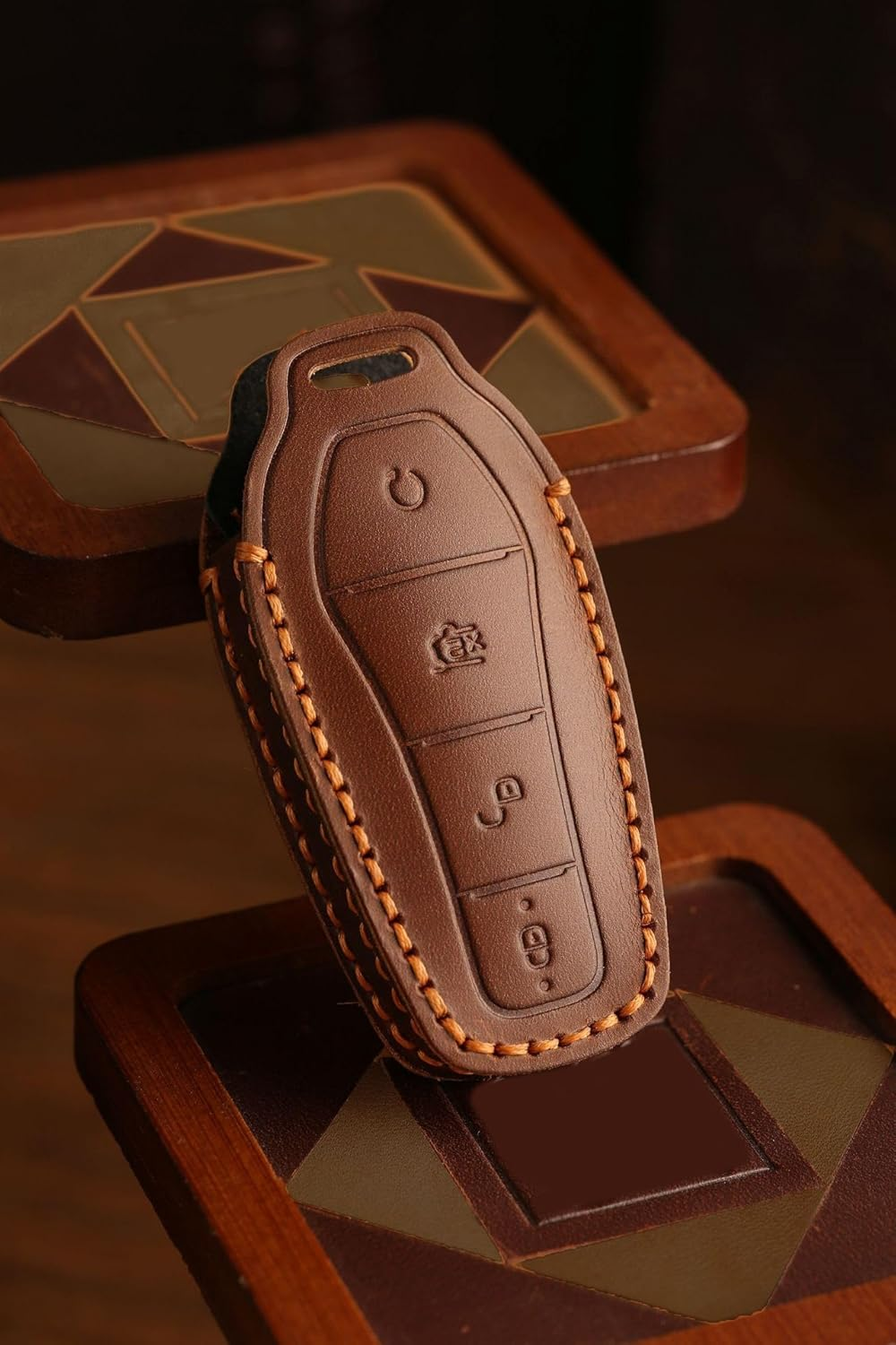 Ontto Cowhide Car Key Cover Fit for BYD Atto 3 Dolphin Seal U Dm-I Sealion 7 Sealion 6 Shark 6 Key Holder Leather Case Keyring Keychain Smart Shell Protector Accessories 4 Buttons Blue image number 5