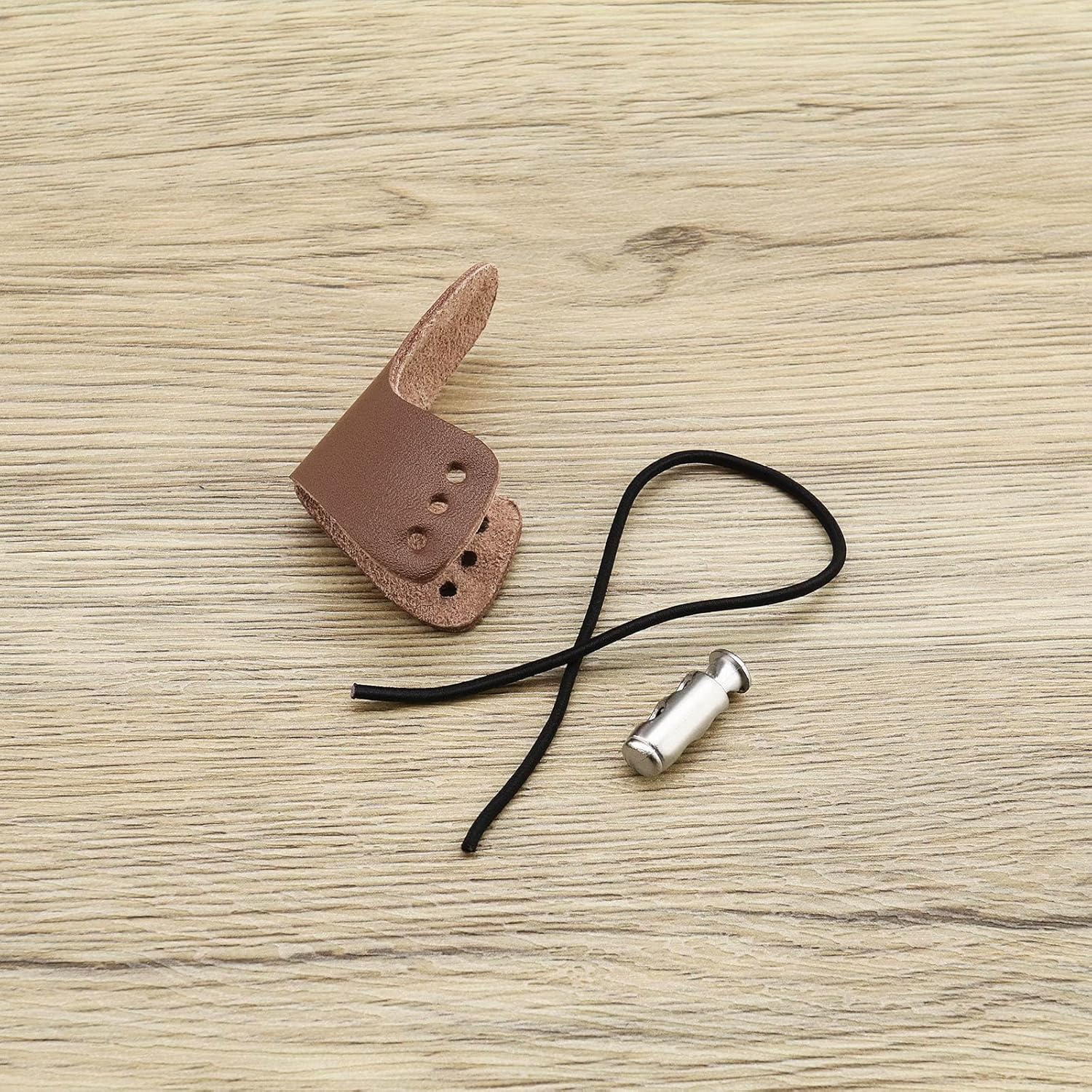 Emsea 4Pcs Finger Protection Pad Finger Gloves Archery Finger Tab Leather Thumb Ring Arrow Finger Pad Sport Accessories 4.9X2.3Cm image number 5