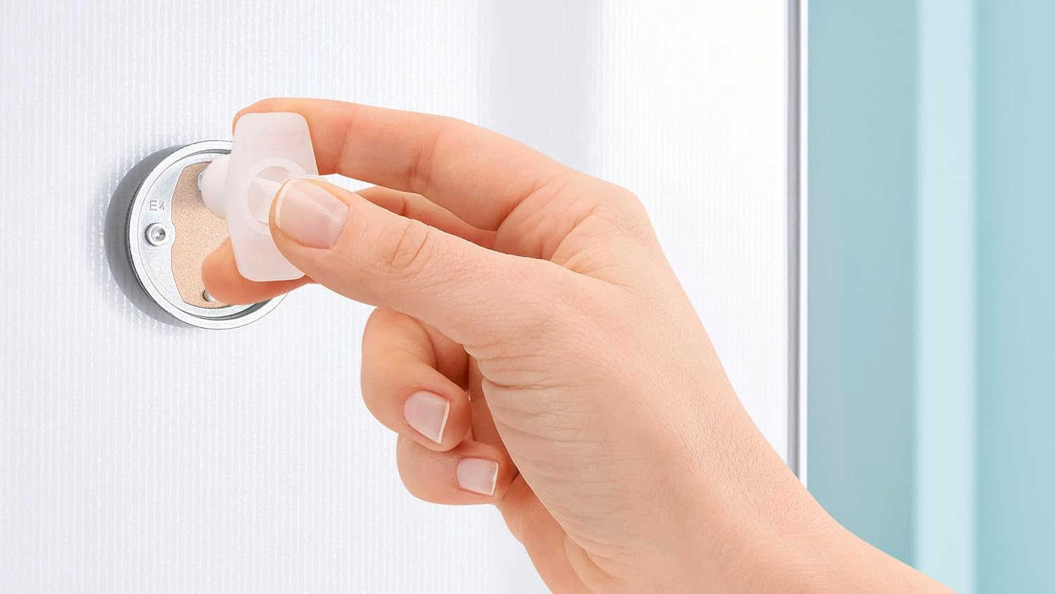 Tesa LOXX Spare Toilet Paper Holder - No Drill Wall Mounted Toilet Roll Holder Made of Chrome-Plated Metal, Stainless - Waterproof - Includes Removable Glue Solution image number 5