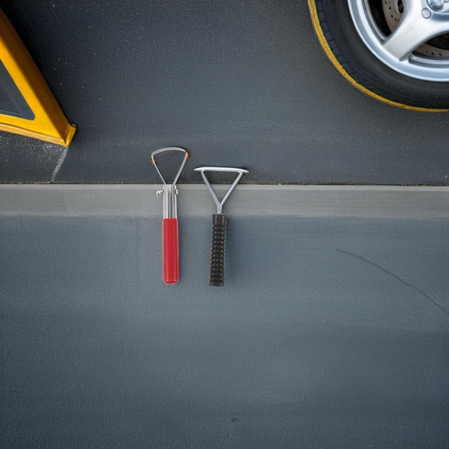 LOEFLIFA 2Pcs Heavy Duty Tire Scraper and Patch Roller Tool for Efficient Gap Cleaning and Adhesive Removal Multi Material Wheel Repair Kit Compact DIY Tire Patch Tool for Car Truck Tractor image number 2