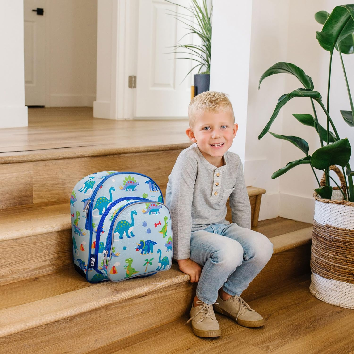 Wildkin 12 Inch Backpack for Toddler Boys and Girls, Perfect Size for Daycare, Preschool, and Kindergarten, Patterns Coordinate with Our Kids Nap Mats and Lunch Boxes - Ballerina image number 5