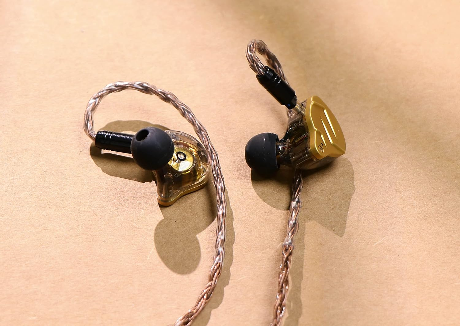 Linsoul Tripowin Amber 32AWG OFC Oxygen Free Cable Hifi IEM Cable with Interchangeable 2.5Mm/3.5Mm/4.4Mm Plug, PVC Sleeve Replacement Cable for Audiophile (Amber, MMCX)