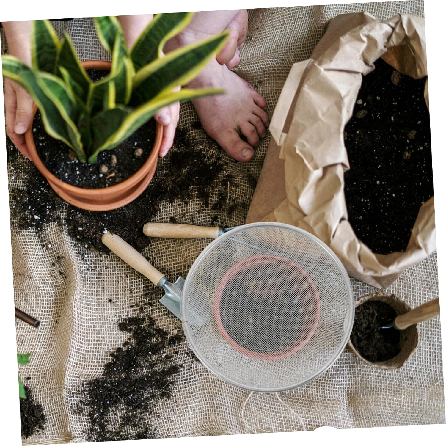 SUPVOX Sandstone Sieve Tool for Gardening Fine Mesh Sieve for Soil Strainer Sifting Pan Construction for Beach Sifting Compost Separation image number 5