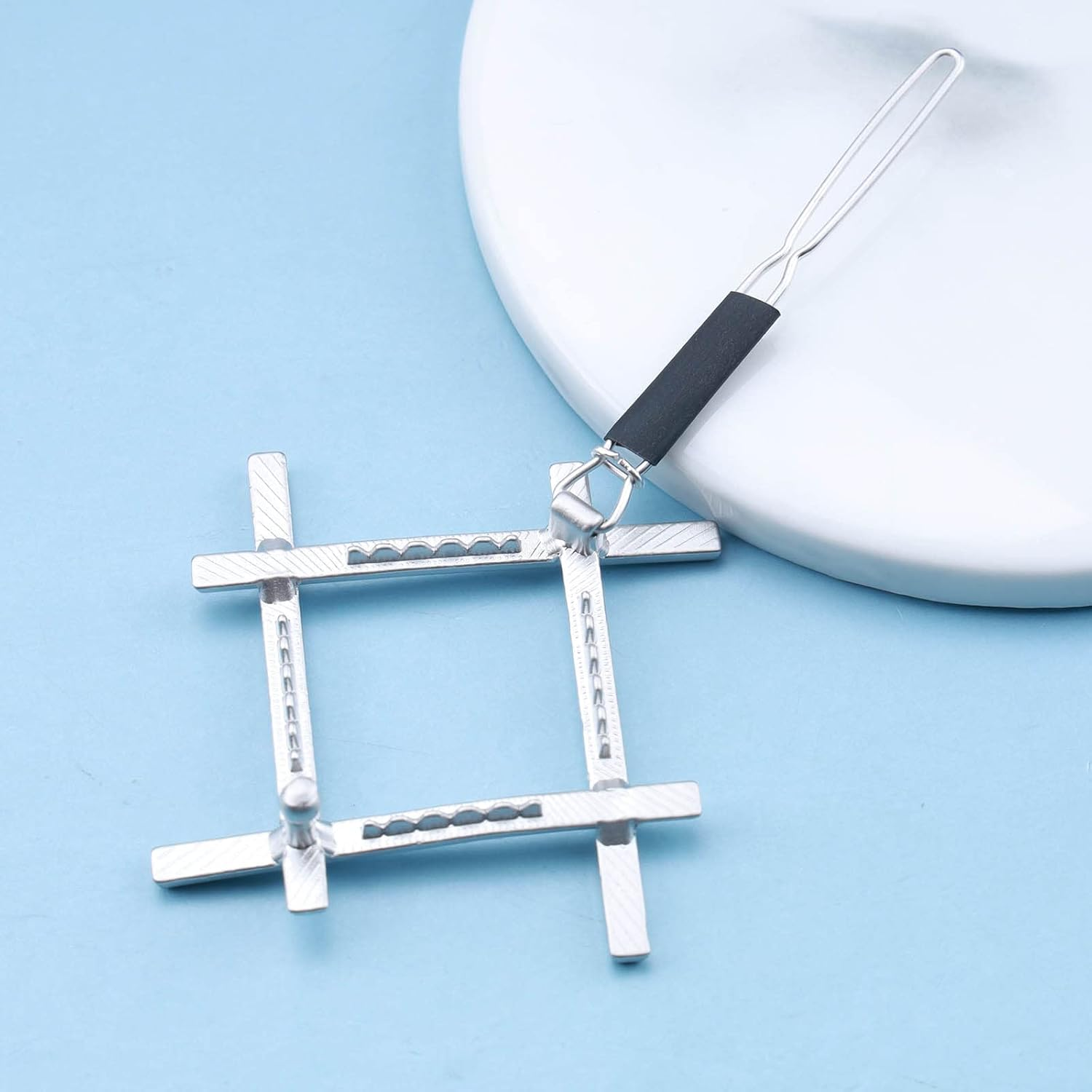 Yheakne Boho Square Silver Hollow Square Hair Clip Hair Clip Vintage Hair Clip Decorative Hair Clip Hair Accessories for Women and Girls (Square) image number 1