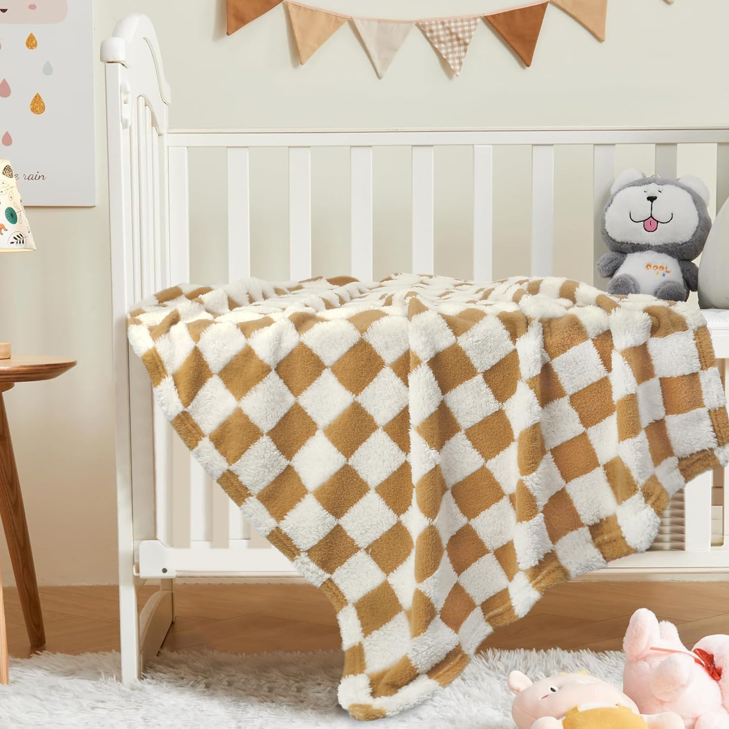 HOMRITAR Super Soft Baby Blanket for Boys Girls Warm Cozy Reversible Checkerboard Toddlers Blanket, Fluffy Fuzzy Plush Lightweight Bed Blanket with Chessboard Grid Design 350GSM Khaki 30 X 40 Inch image number 3