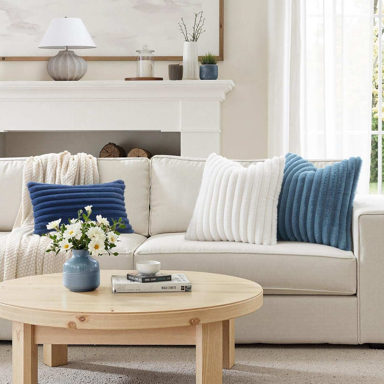 Faux Fur Throw Pillow Covers &ndash; Set of 2 Plush 18X18 Inch Cushion Covers Ultra-Soft Navy Blue Decorative Pillows for Sofa, Bed & Modern Spring Home Decor Navy Blue image number 6