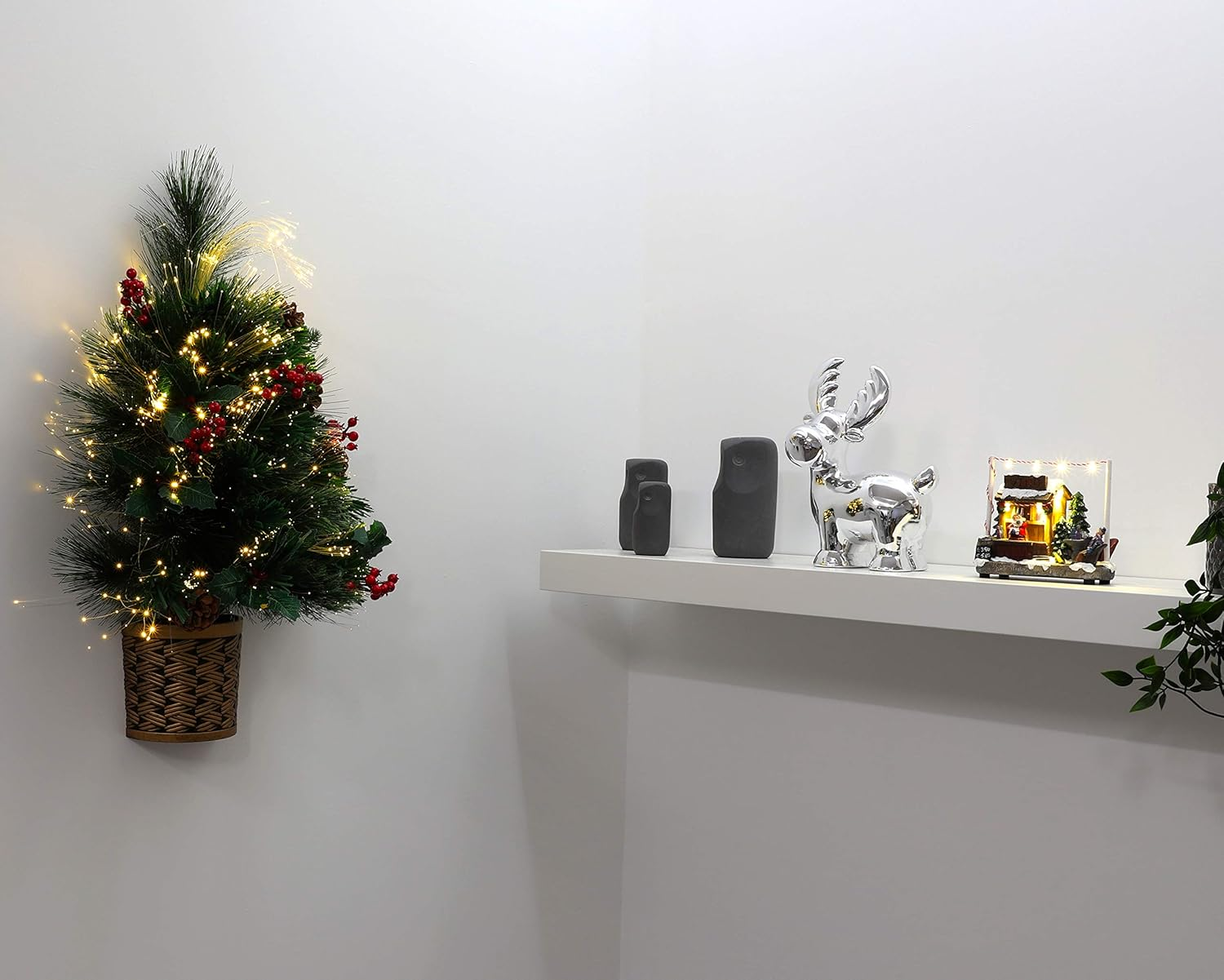 Christmas Concepts&reg; 2Ft (60Cm) Green Fibre Optic Pine Wall Mounted Christmas Tree with Cones and Red Berries image number 4