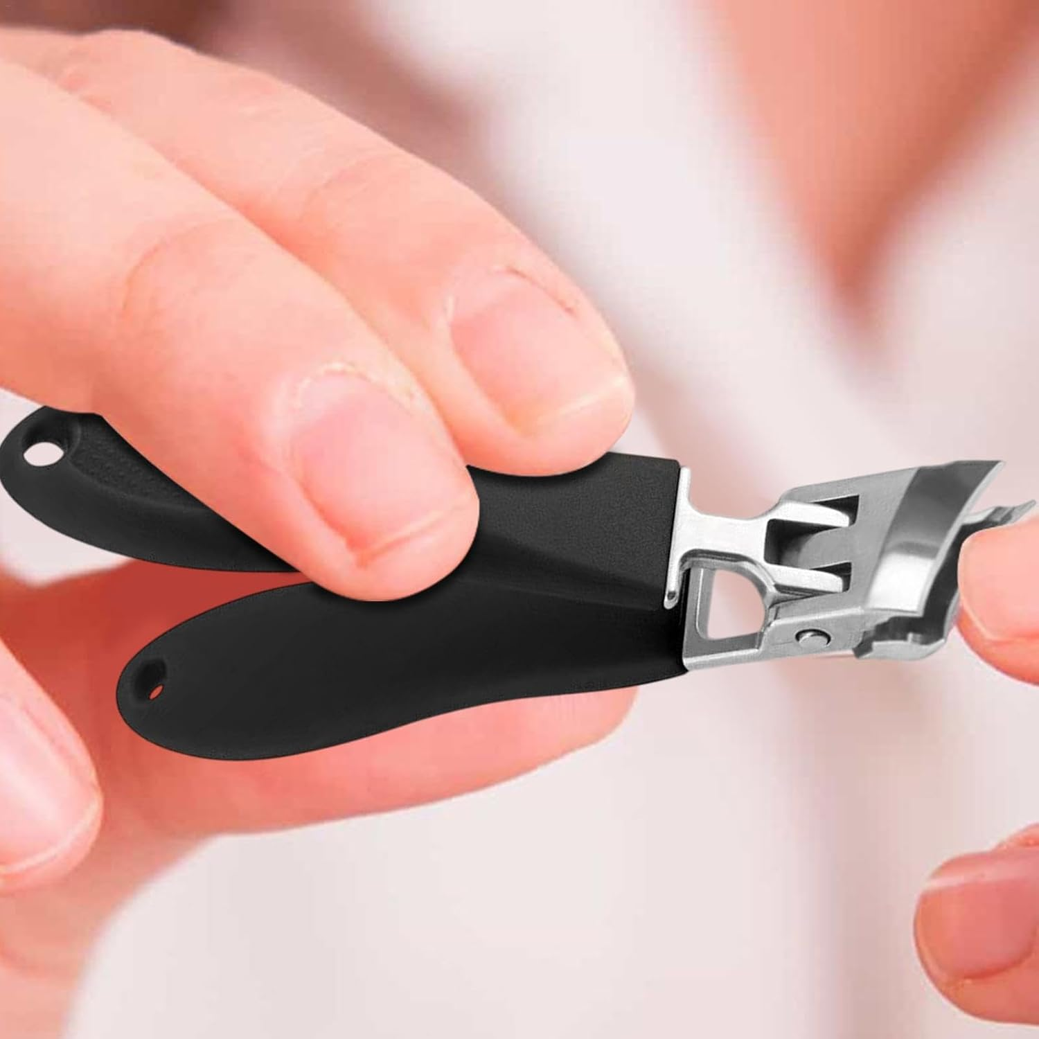 YRTUOP Curved Nail Clippers for Men | anti Splash Fingernail Cutter,Angled Nail Clippers Toenail Clippers for Ingrown Tough Nails, for Men Women Seniors - Black image number 6