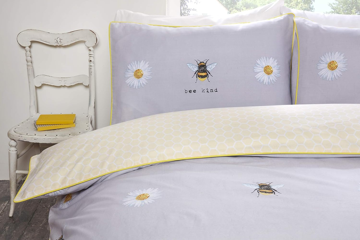 Rapport Home Furnishings Bee Kind Duvet Set Double Multi, Multicolour image number 2