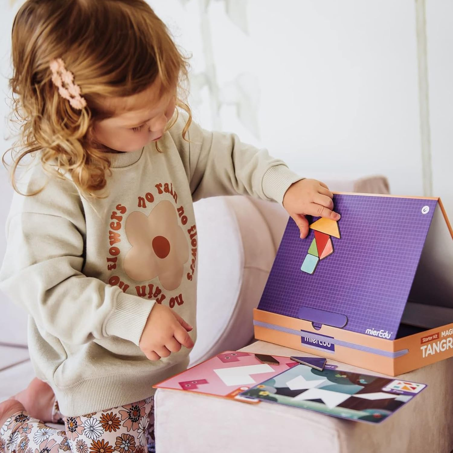 Mieredu Magnetic Tangram Starter Kit image number 1