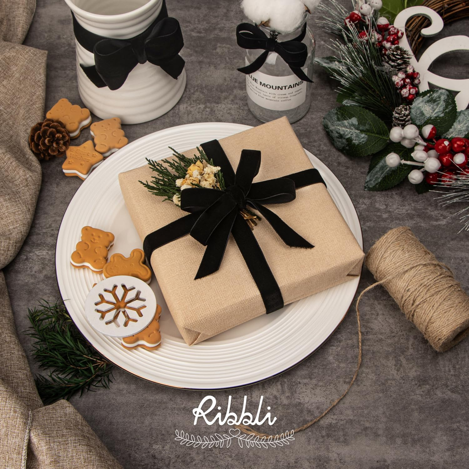 Ribbli Polyester Black Velvet Ribbon,5/8 Inches Continuous10-Yard Spool,Christmas Ribbon for Gift Wrapping,Floral Bouquets, Home Decor image number 3