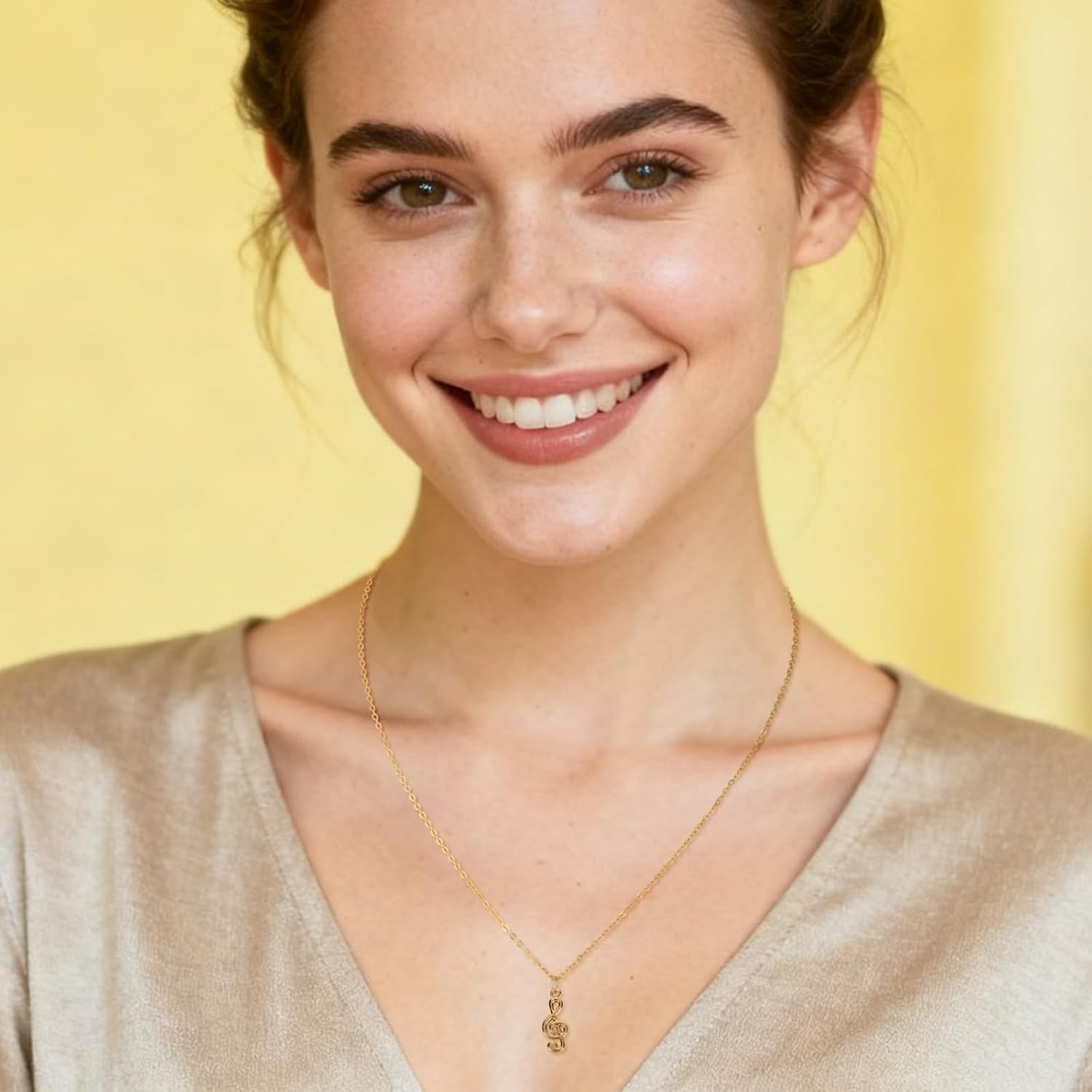 Elegant Music Note Pendant Necklace, Dainty Clavicle Chain with Meaningful Card Musical Jewelry for Women & Music Lovers image number 4