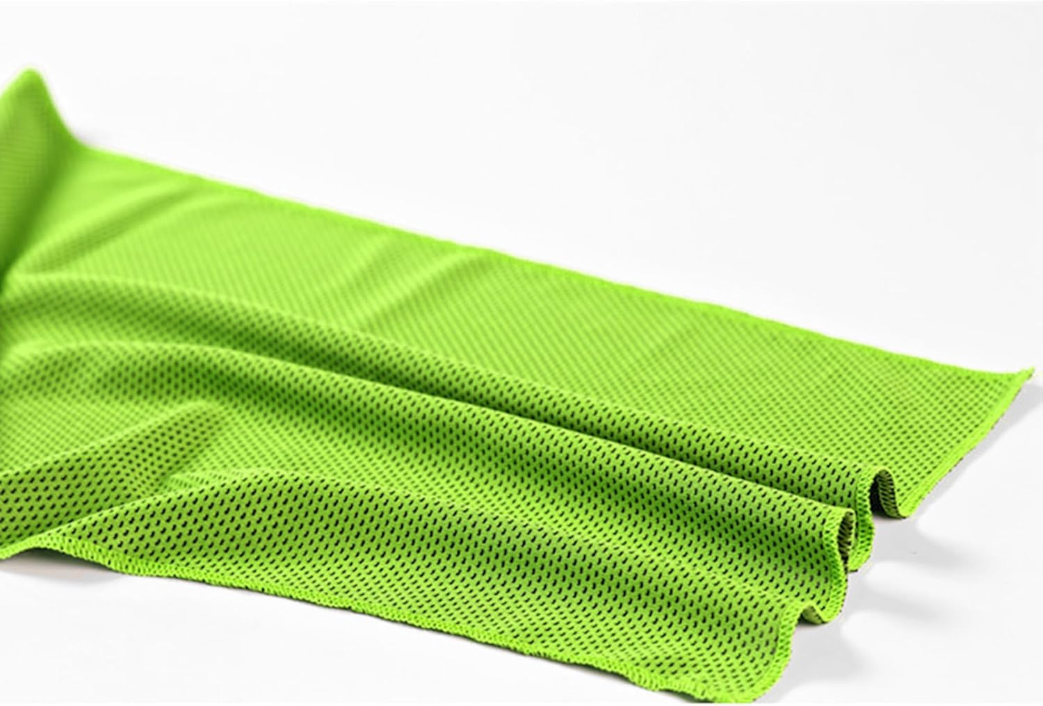 2 Pack Cooling Towel 80Cm X 30Cm, Ice Towel, Microfiber Towel, Soft Breathable Chilly Towel Stay Cool for Yoga, Sport, Gym, Workout, Camping, Fitness, Running, Workout & More Activities (Green)
