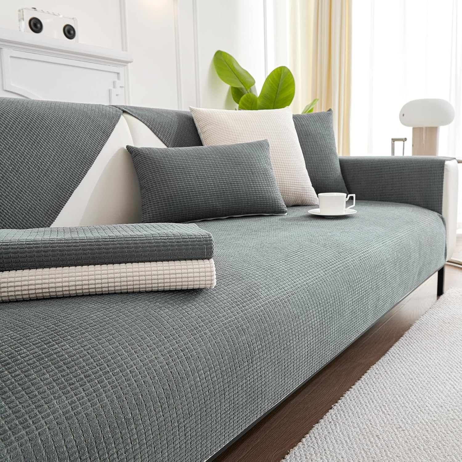Anti-Scratch Couch Cover, Waterproof Sectional Couch Slipcover, Sofa Cover for Pet, Cover for 3 Cushion Couch Jacquard Fabric, Love Seat, Non Slip,Breathable,1 Pc 36''X94'' Size, Grey. image number 3