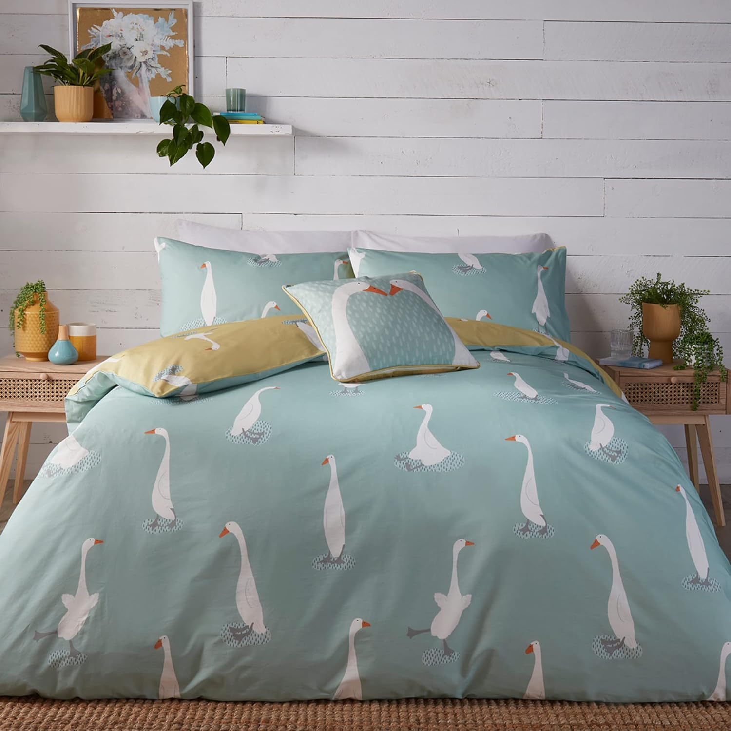 Fusion - Puddles the Duck - Reversible Duvet Cover Set - Double Bed Size in Yellow image number 5