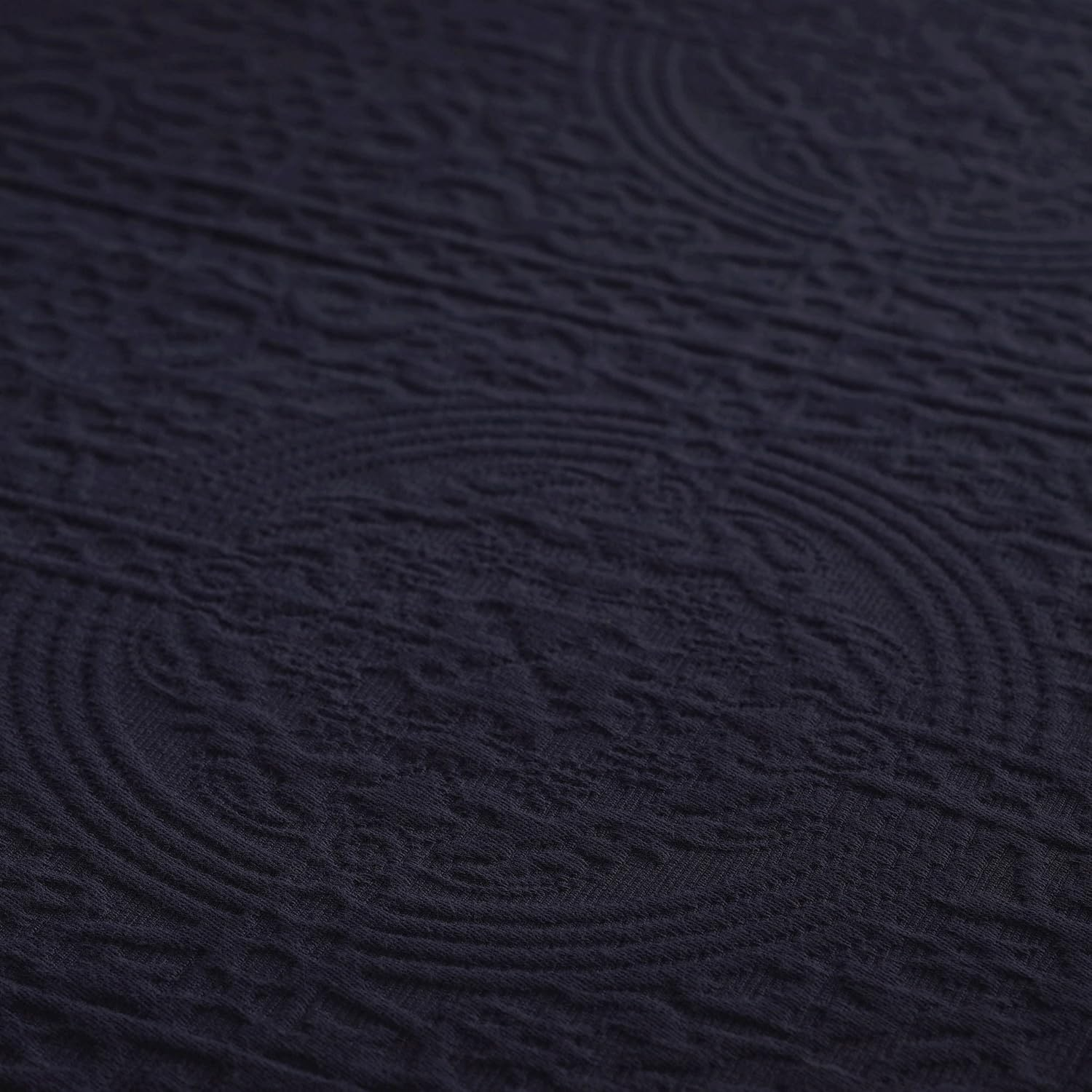 Superior Cotton Fleur De Lis Bedspread Set, Warm Blankets, All-Season Bedding, Bedroom Decor, Decorative Boho Medallion Coverlet, Includes 1 Bedspread, 1 Pillow Sham, Twin, Navy Blue