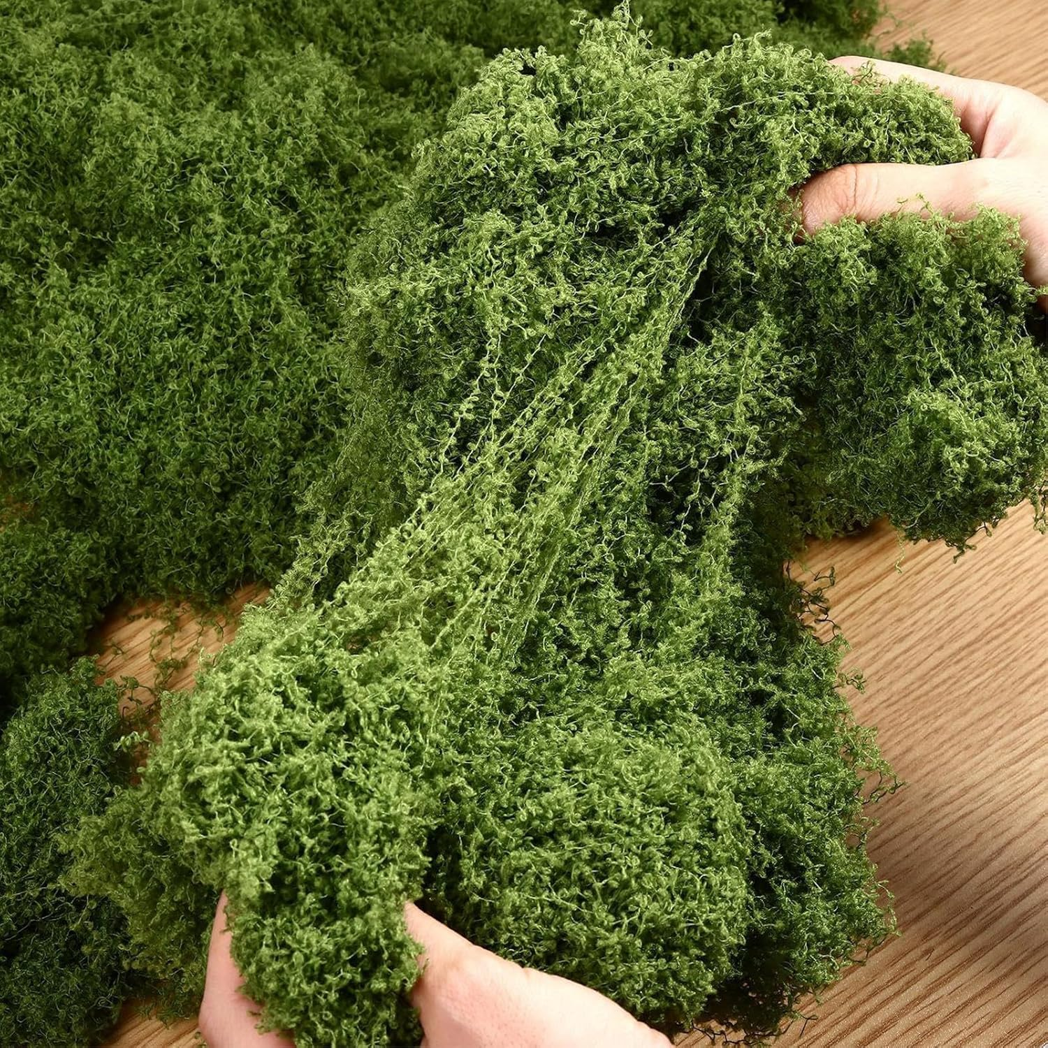 Artificial Moss for Houseplants - Realistic Artificial Green 300G | Decorative Green Moss for Terrarium Planter Pot Succulent Plants Home Decoration image number 2