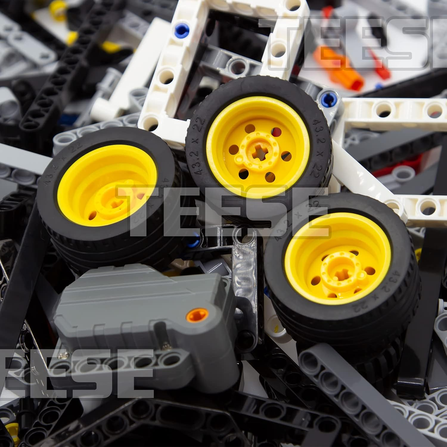 TEESE 415Pcs Beam-Frame-Axles-Pins-Wheel-Rebound-Motor, Compatible with Technic-Parts, for Stem-Moc-Ev3-Project-Track-Car-Bulk- Blocks (Random Color) image number 4