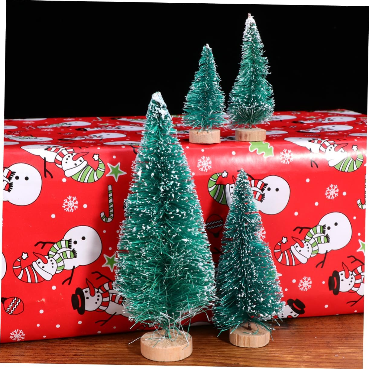 Mini Christmas Tree Model with 34Pcs Ornaments Christmas Decorative Accessory for Home Office image number 2