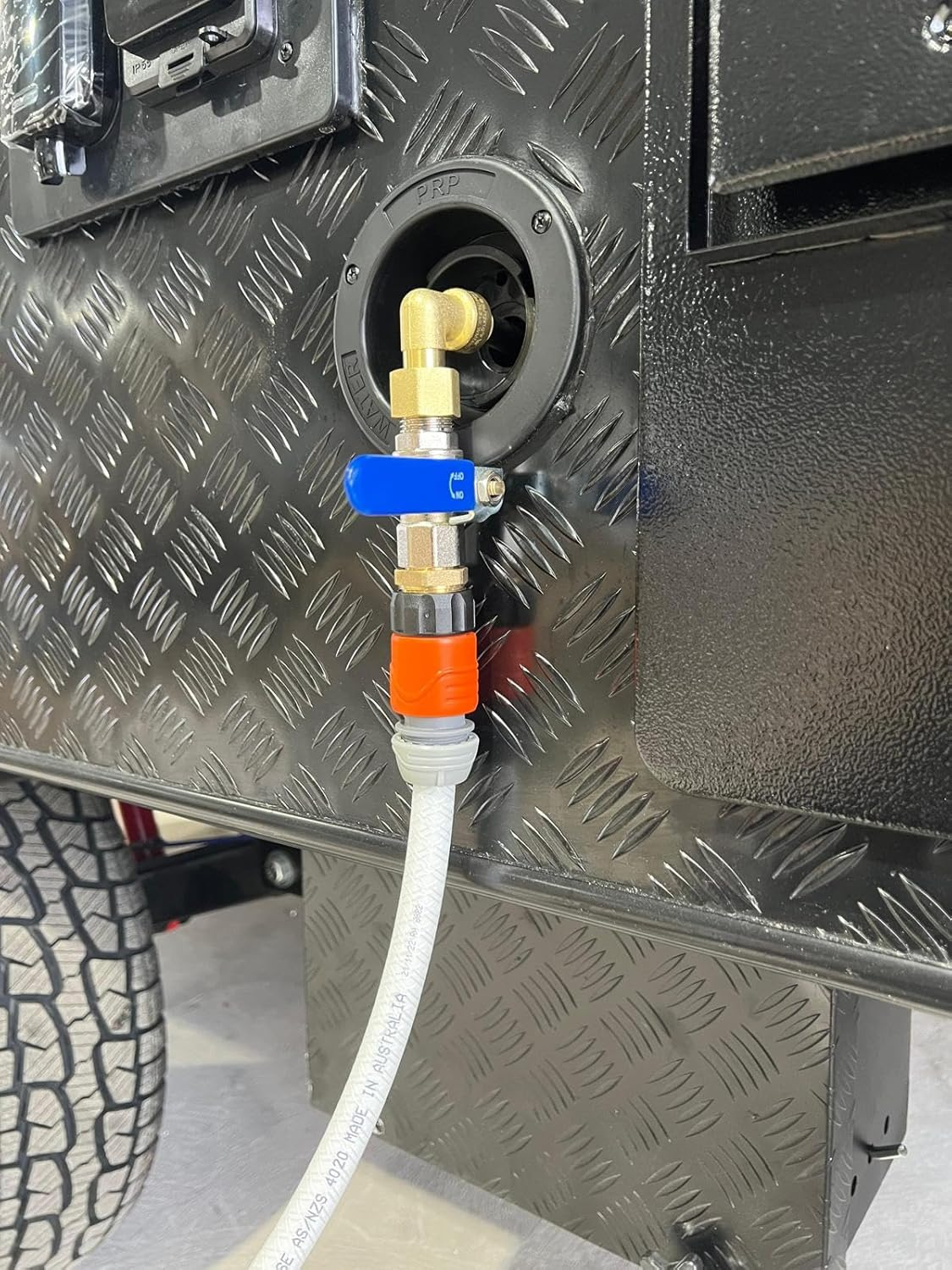 Plenty River Caravan/Rv Water Tank Quick Filler Watermark (Lead Free Brass)