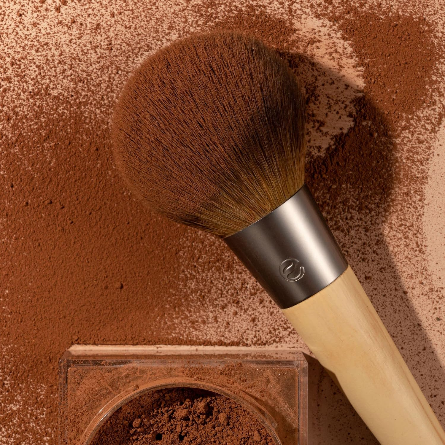 Eco Tools Full Powder Brush image number 4
