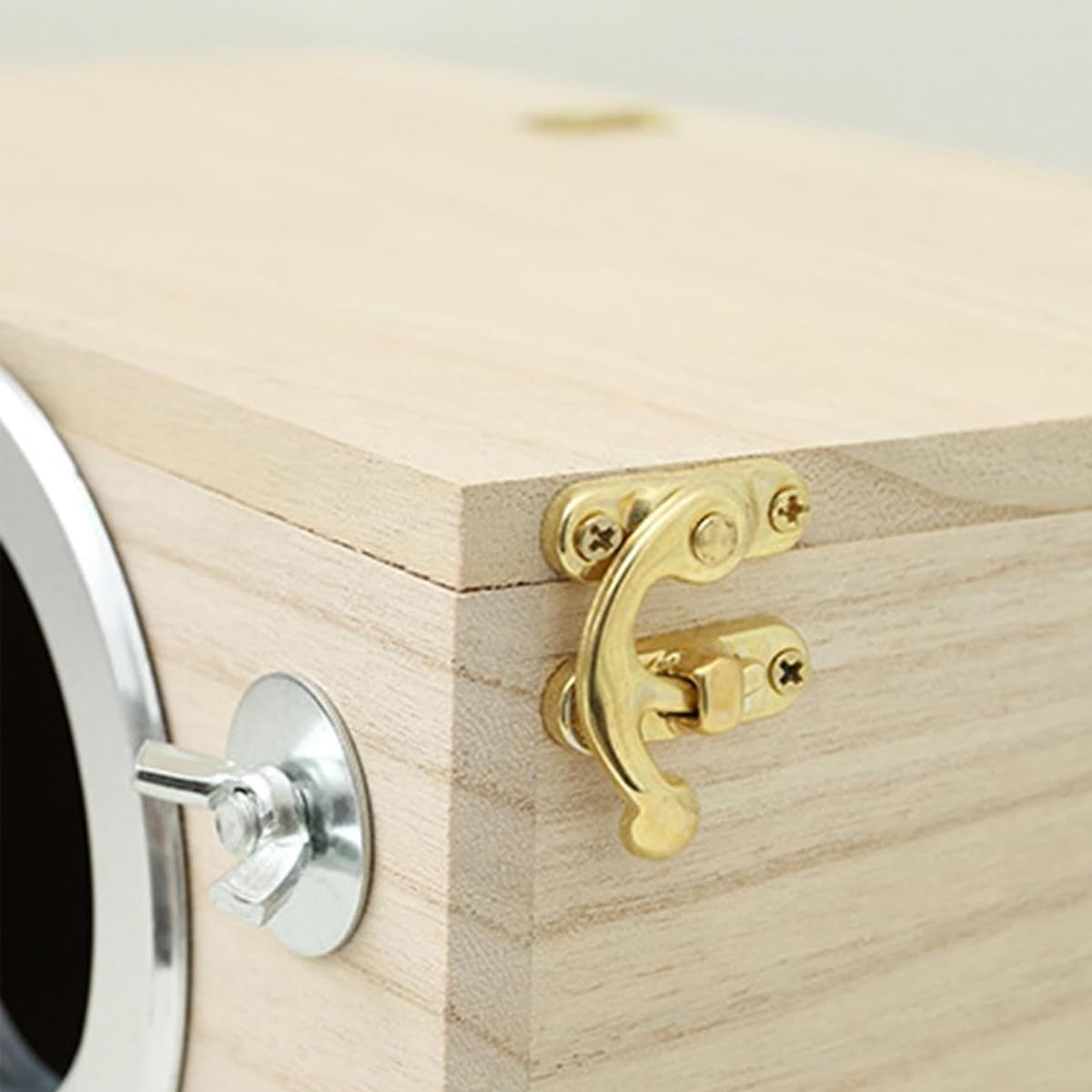 AIMALL Right Opening 19.5X12X12Cm Wooden Breeding Box for Pet Parrot, Solid Wood Hanging Nest, Natural Wood Incubation Box, Durable Parrot Accessories image number 4