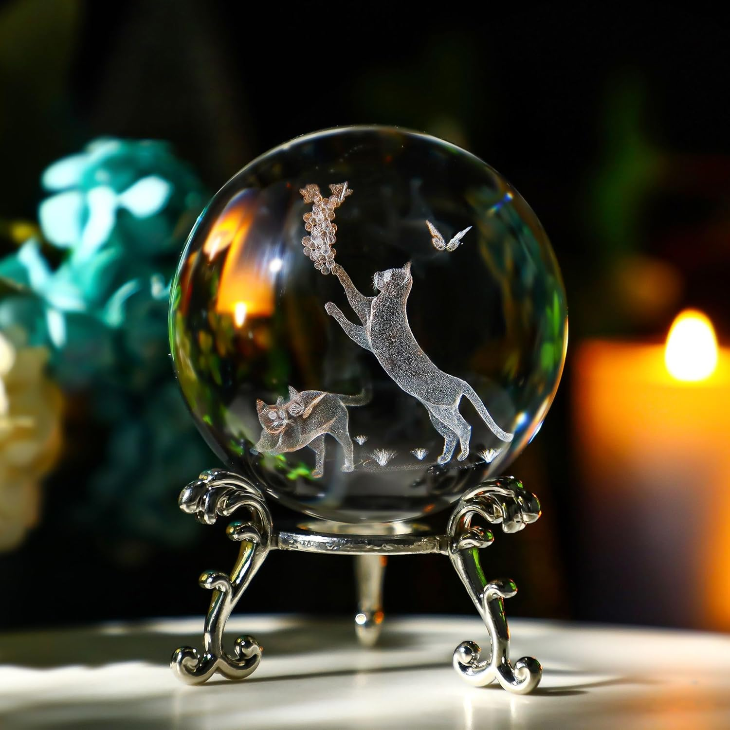 HDCRYSTALGIFTS Cat Crystal Ball with Stand 3D Laser Engraved Glass Globe Decorative Art Crystal Sphere Glass Ball Paperweight Gifts for Women(2.5In,Clear)