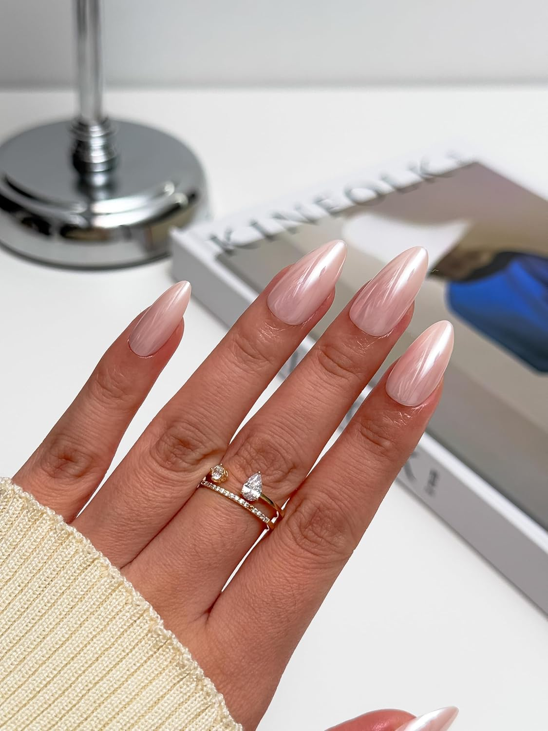 Bianco Sue Press-On Nails | Shimmery Pink Almond False Nails, Reusable Stick-On Fake Nails with Adhesive Tabs and Glue | Salon-Grade Quality | Transparent Storage Box | 15 Sizes - 30 Nail Kit image number 2